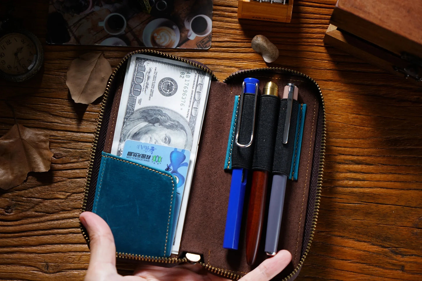Genuine Leather Fountain Pen Case With 3 Divided Slots, Handmade Zippered Stationery Pouch Pen Holder Bag for Office School