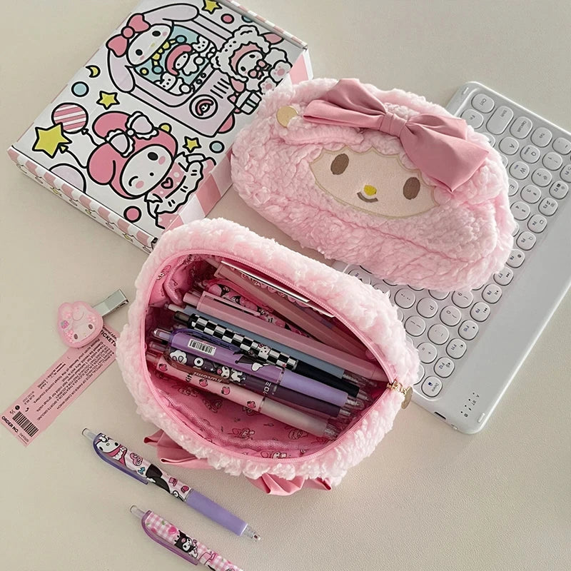 Sanrio Melody Cinnamoroll Fashionable Latest Pink Plush High Aesthetic Girl's Heart-shaped Pencil Case With Large Capacity