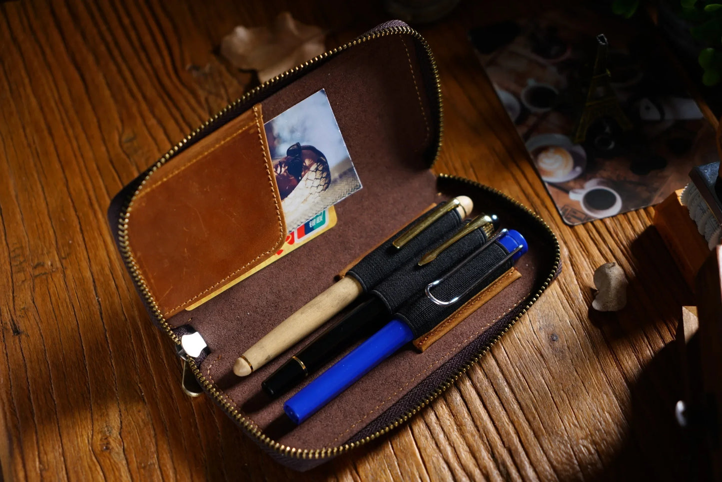 Genuine Leather Fountain Pen Case With 3 Divided Slots, Handmade Zippered Stationery Pouch Pen Holder Bag for Office School