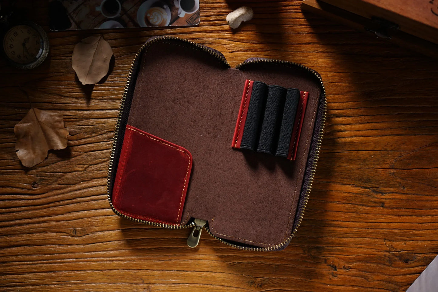 Genuine Leather Fountain Pen Case With 3 Divided Slots, Handmade Zippered Stationery Pouch Pen Holder Bag for Office School