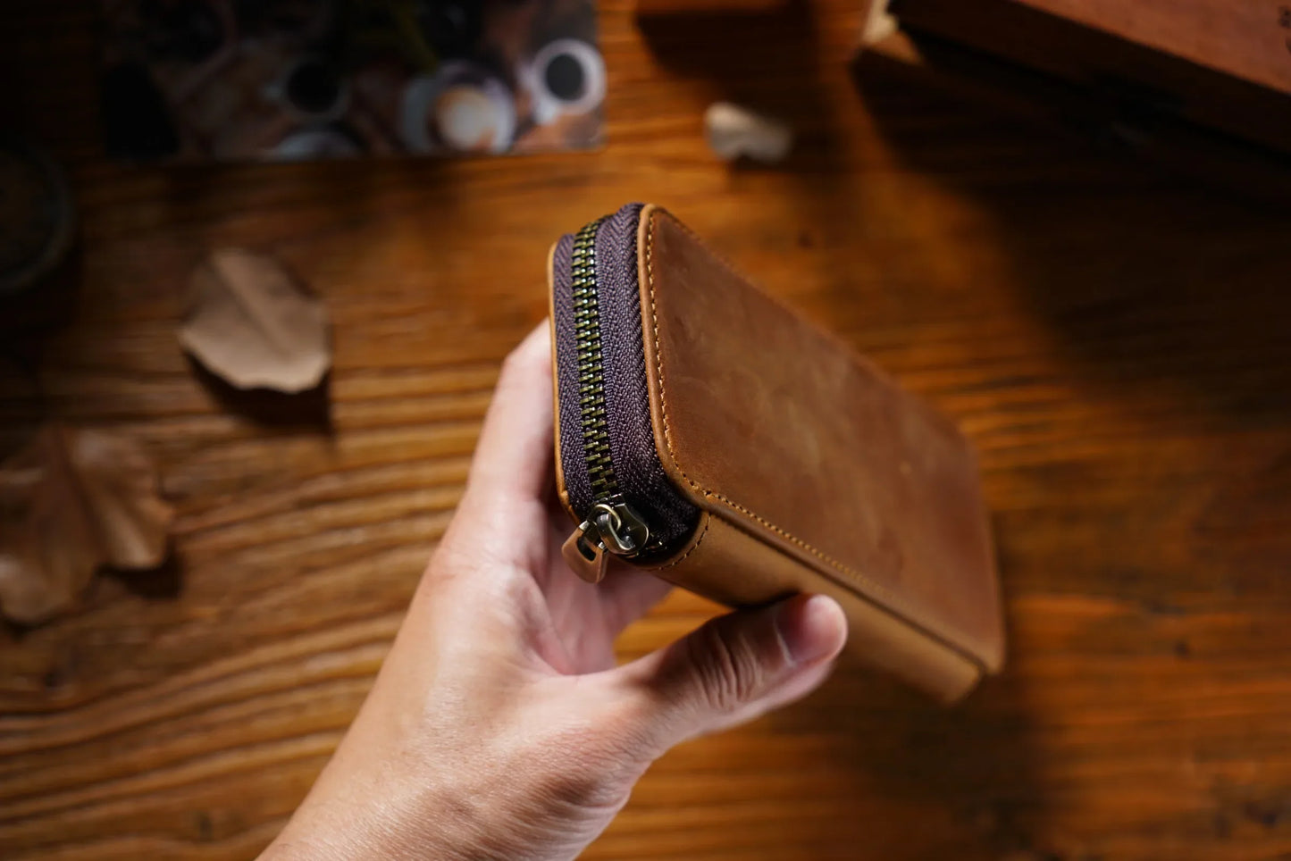 Genuine Leather Fountain Pen Case With 3 Divided Slots, Handmade Zippered Stationery Pouch Pen Holder Bag for Office School